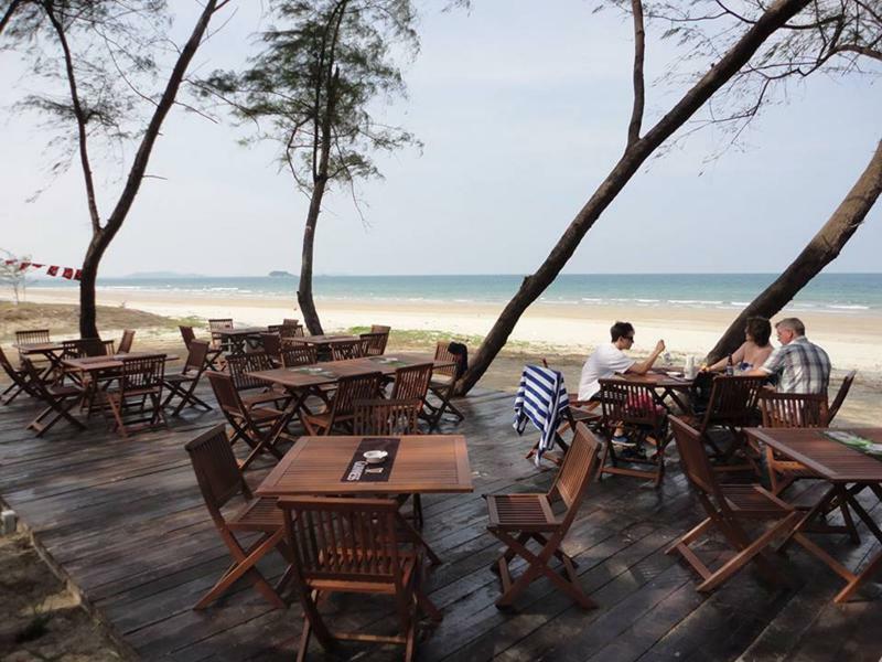 Samsuria Beach Resort & Residence Cherating Exterior foto